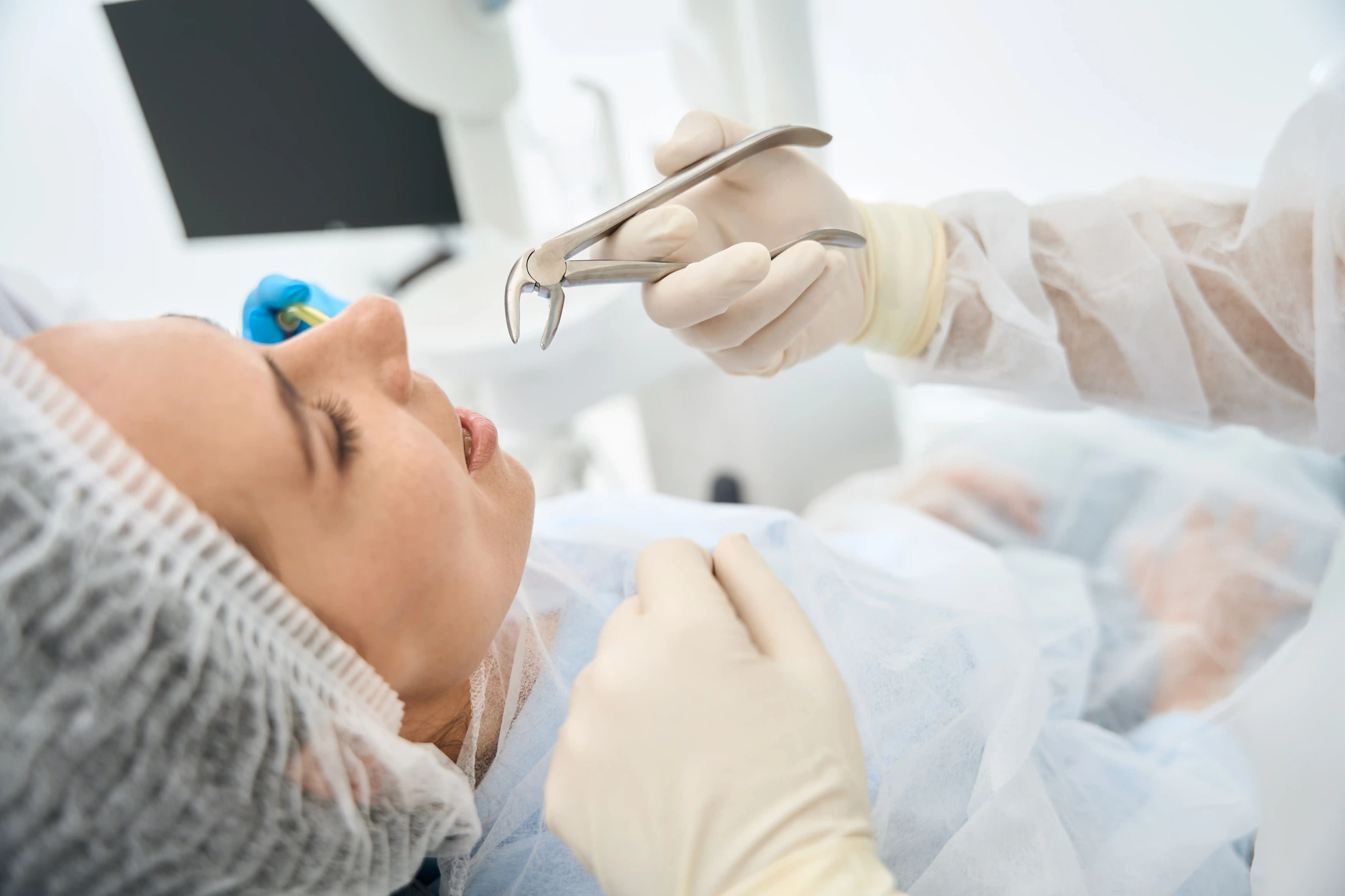 tooth extraction 3 scaled